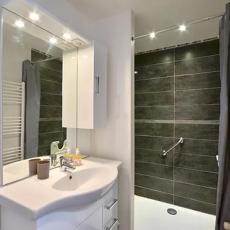 Prázdninový dům La Halte Decinoise - Maison De Avec Jardin 103m2 *